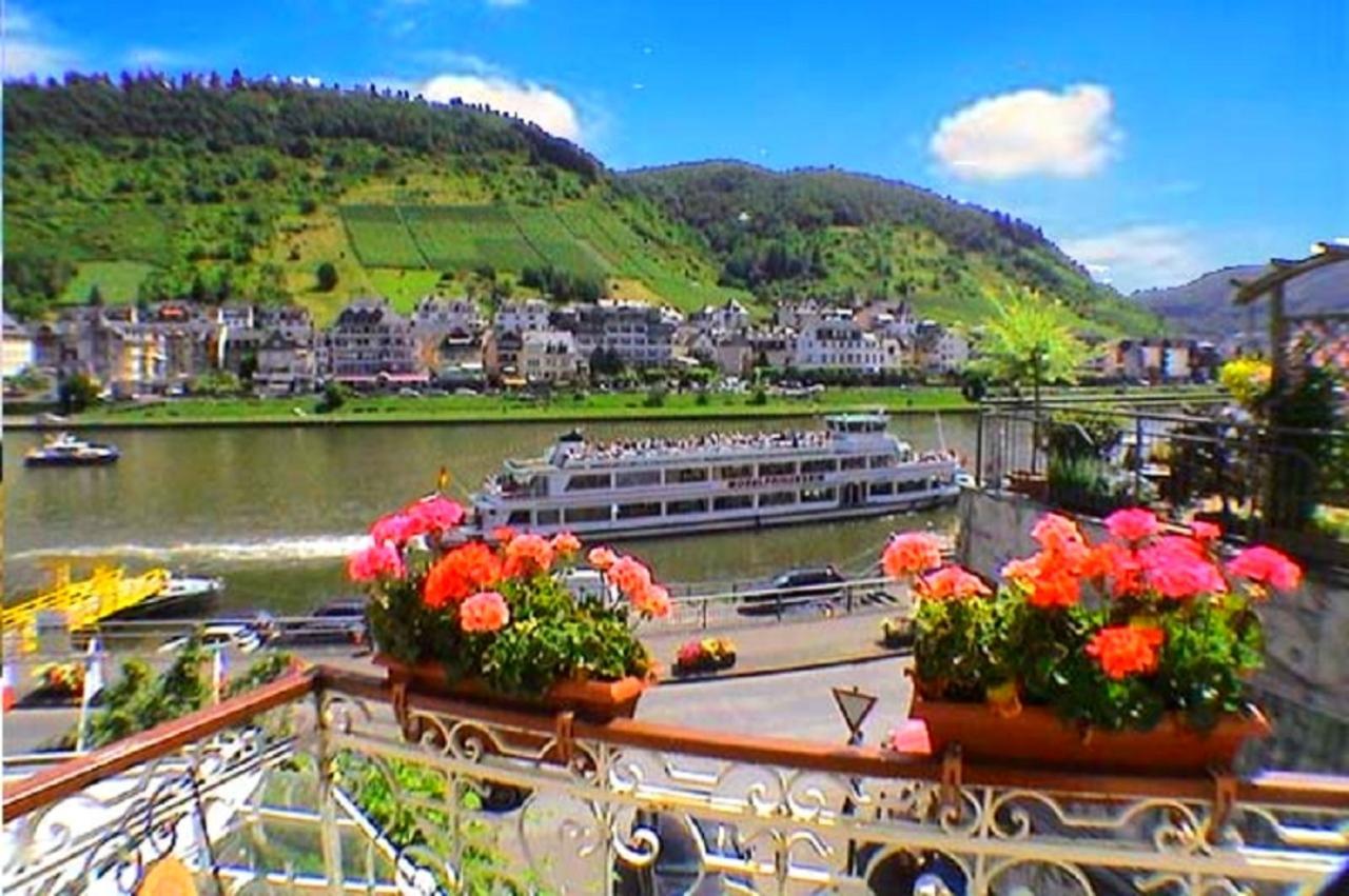 Union Hotel Cochem Exteriör bild